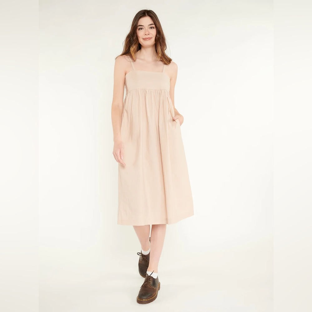 Little Mountain Vancouver - Cordova Dress 209 in Tan - Size Small